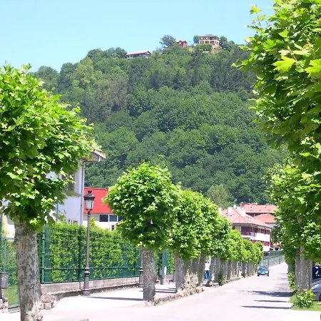 En Contranquil * Onís